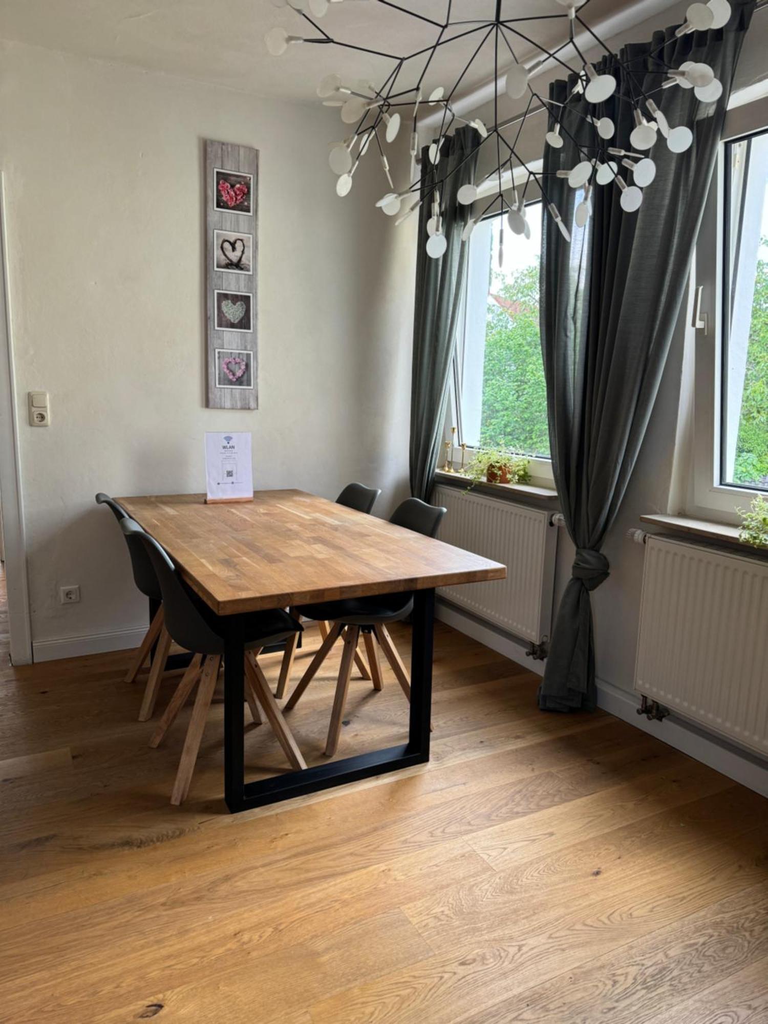 Stadtnahe Wohnung Im Herzen Von Oldenburg Luaran gambar